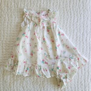 Maggie & Zoe White Floral Dress With Diaper Cover size 9mo